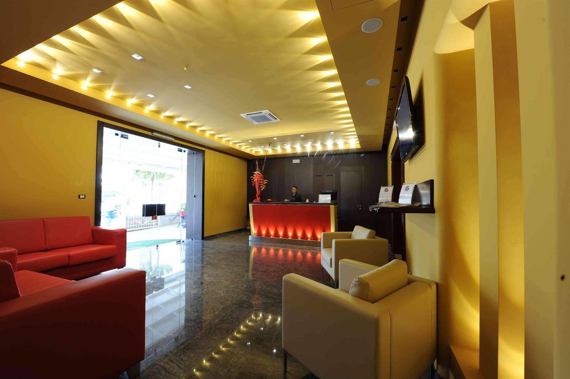 Maiorano Boutique Hotel マンフレドーニア エクステリア 写真