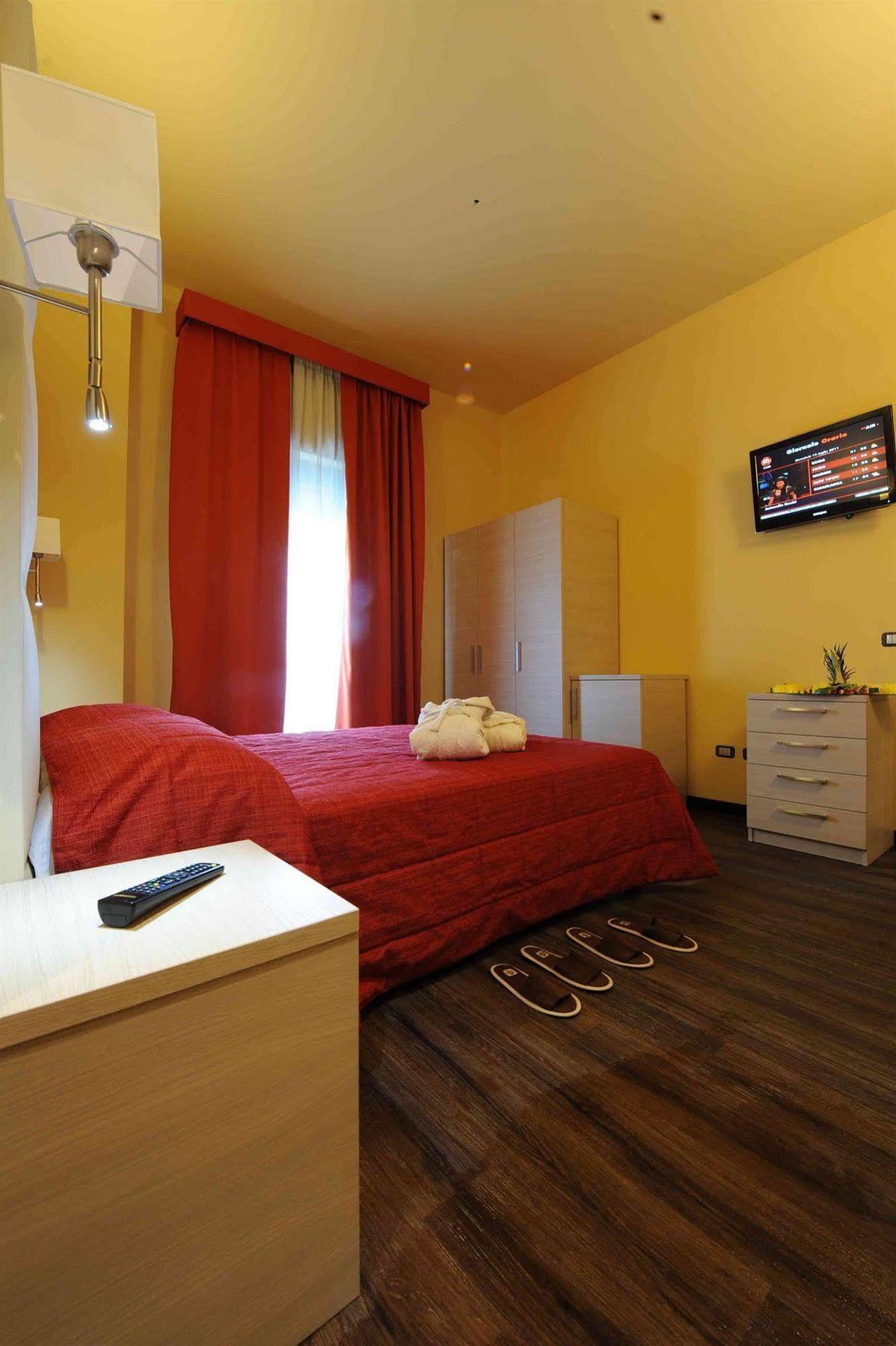 Maiorano Boutique Hotel マンフレドーニア エクステリア 写真